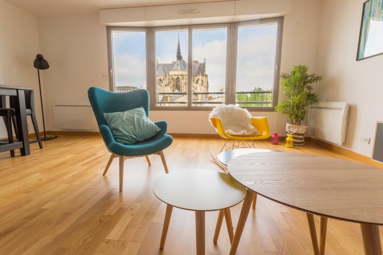 Appartement In Front Of Cathederal ! *